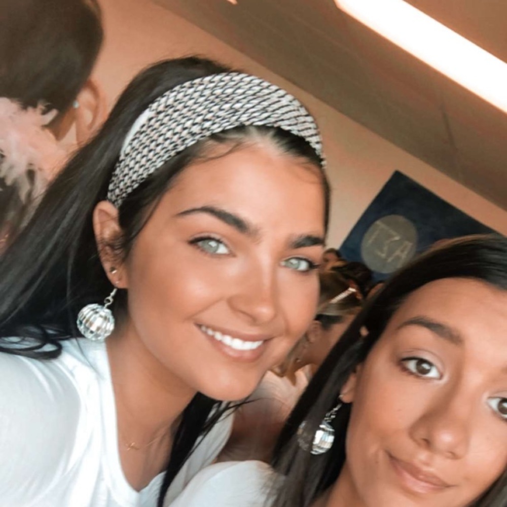 Meet your Posher, Margeaux